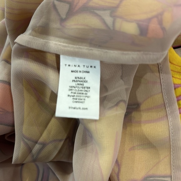 Trina Turk Abree Silk Top Medium - Picture 13 of 13
